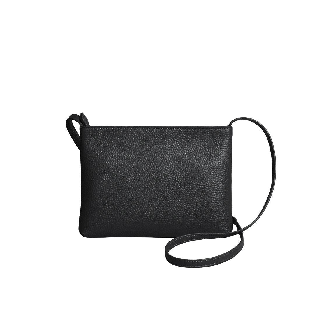 レザーサコッシュ ブラック