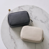 メイクポーチ ピンクベージュ