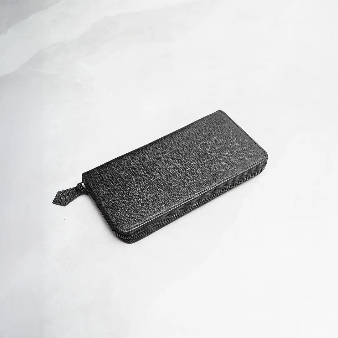 Round Zip Wallet Black