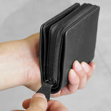 Medium Wallet Black Zip