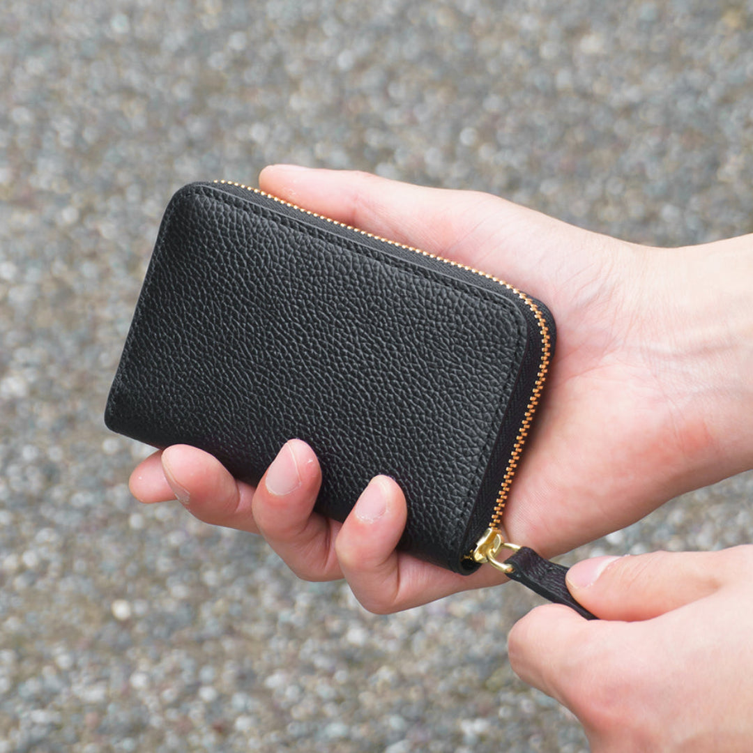 Pure Shrink Leather Smart Wallet Black