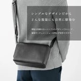 フラップミニショルダーバッグ ブラック