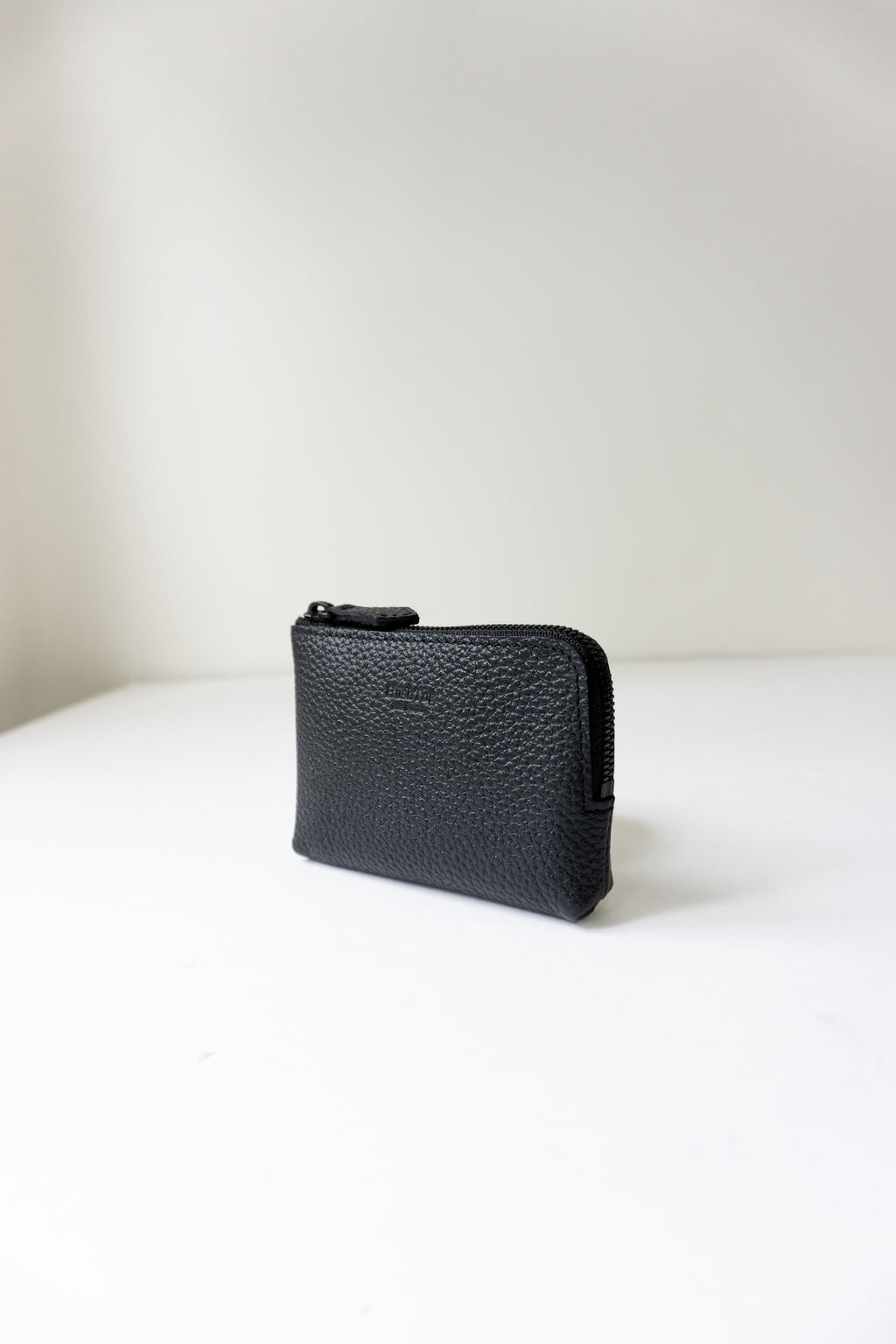 8/27(土) 12:00〜新商品発売】マルチウォレットを発売します。 – HushTug