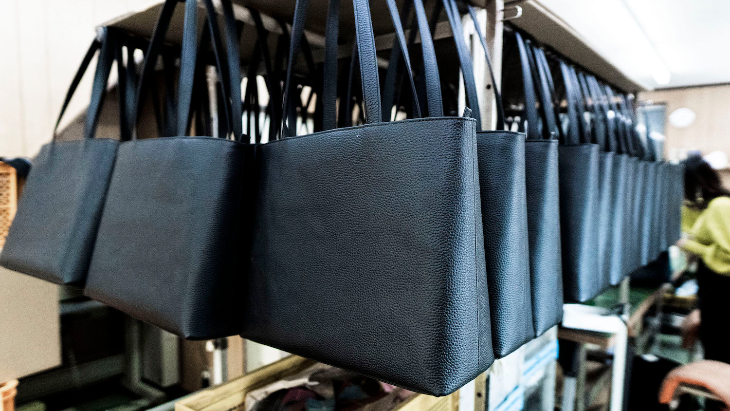 突撃！バッグ職人の製作風景をレポートしてみた。