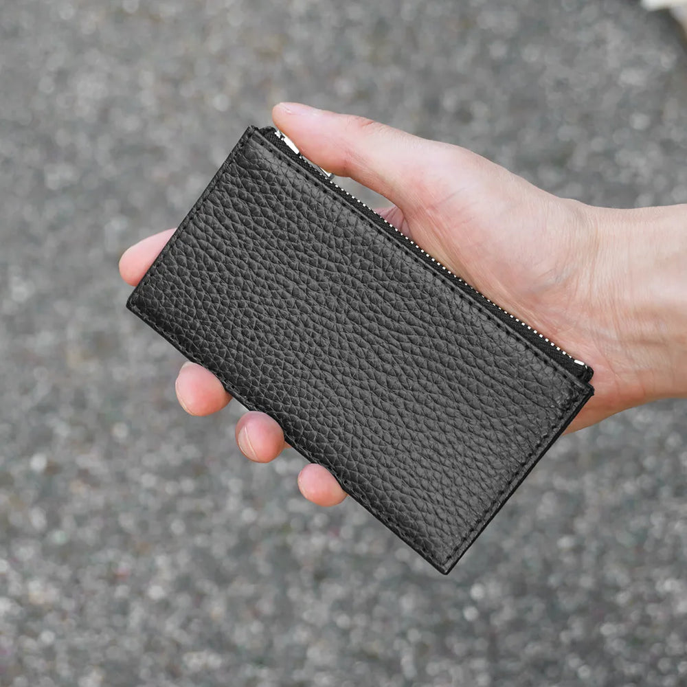 フラグメントケース ブラック(シルバージップ) – HushTug フラグメントケース ブラック(シルバージップ) – HushTug