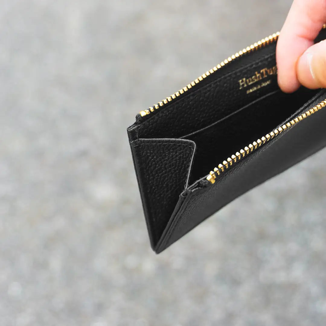 Pure Shrink Leather Fragment Case, Black (Gold Zipper)
