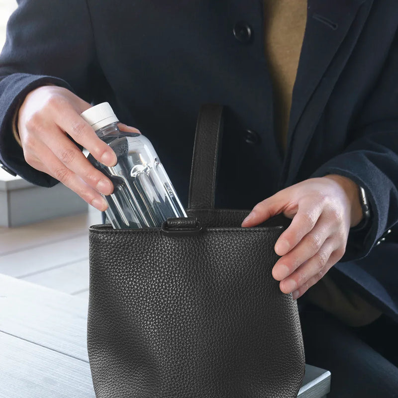 巾着レザーバッグ ブラック – HushTug 巾着レザーバッグ ブラック – HushTug