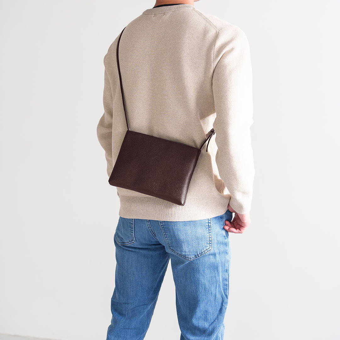 ［新古品］レザーサコッシュ ブラウン