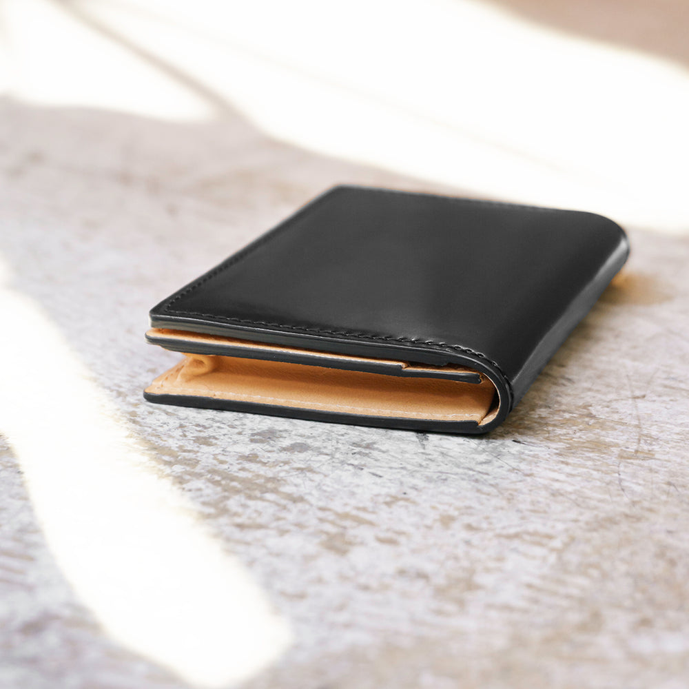 HushTug シェルコードバン ラウンドウォレット コードバン・シェルコードバン 訳アリ新品 – HushTug