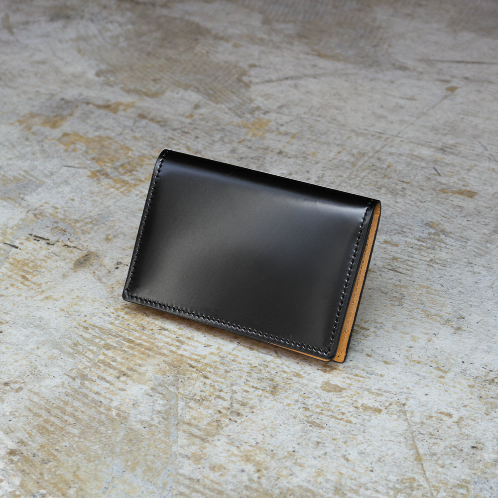 【極美品】HushTug　名刺入れ　カードケース　レザー　革　黒　ハッシュタグ ピュアシュリンクレザー レザーカードケース ブラック – HushTug