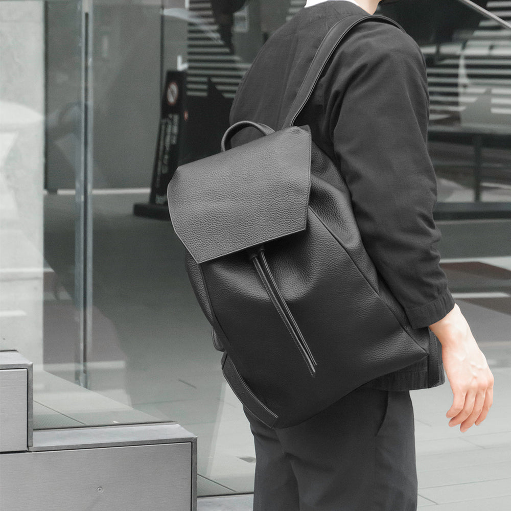 HushTugのオーバーレイバックパック