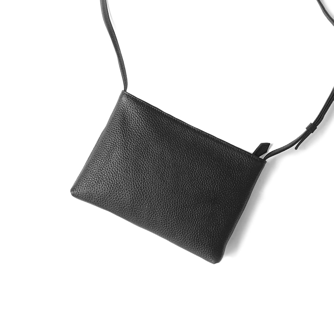 レザーサコッシュ ブラック
